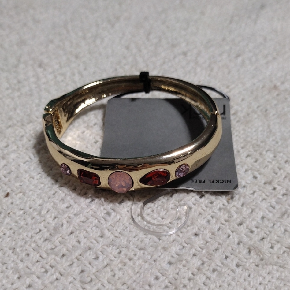 NWT Nordstrom Rack Elegant Gold Bracelet with Pink Multicolor Gemstones